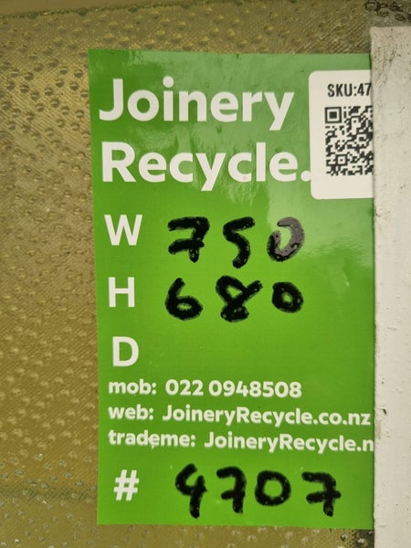 LOUVRE Wooden Window 750 W x 680 H [#4707 MA] Carousel 4