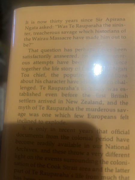 TE RAUPARAHA A NEW PERSPECTIVE PATRICIA BURNS Carousel 2