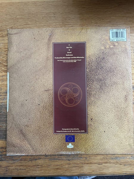 Hothouse Flowers “Don’t Go” UK 12” Single . Carousel 2