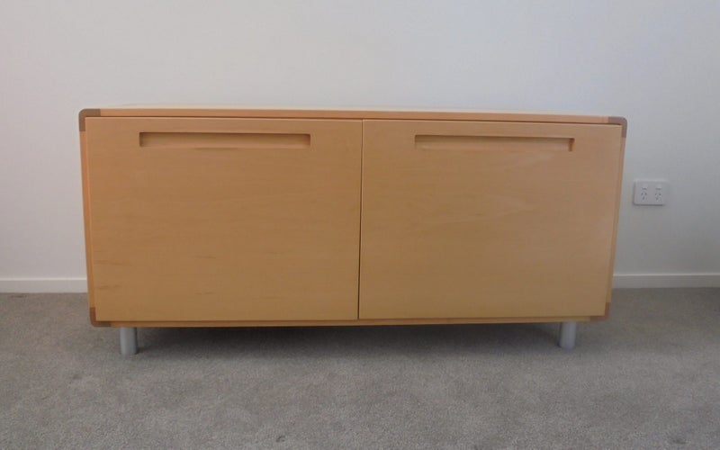 Custom made HiFi & Entertainment Unit Carousel 1