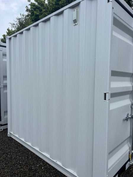 7FT Mini Shipping Container65075325840641111