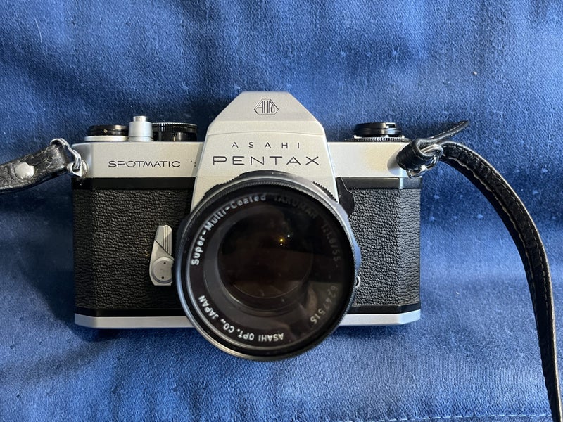 1970's Pentax Spotmatic SP II - Untested Carousel 1