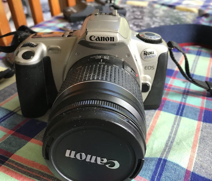 Canon EOS Rebel 2000 28-80mm film camera Carousel 1