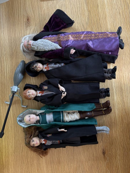 Harry Potter dolls/figures Carousel 1