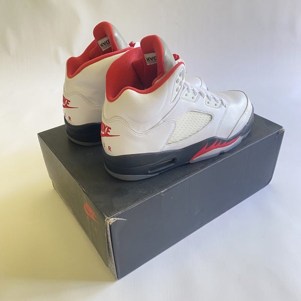 Nike Air Jordan 5 V Fire Red US 9. FREE SHIPPING! Carousel 3