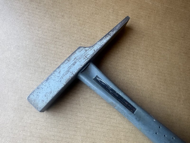 Goldenberg France hammer Carousel 2