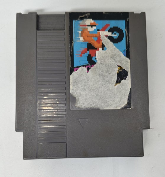 NES Game Cartridge - Excitebike - $1 Reserve (PU26) Carousel 1