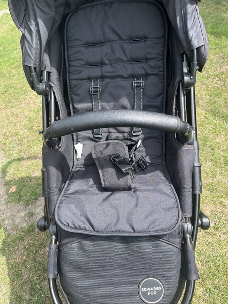 Edwards and co pram Carousel 2