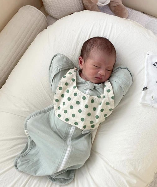 Summer Baby Transition Swaddle (New) Carousel 1