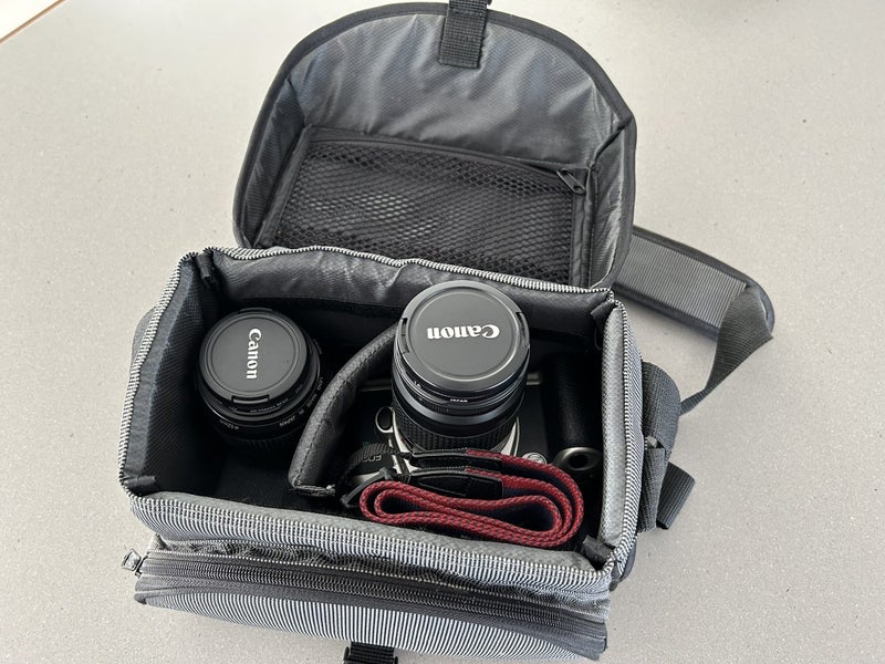 Canon EOS 500N Camera Carousel 3