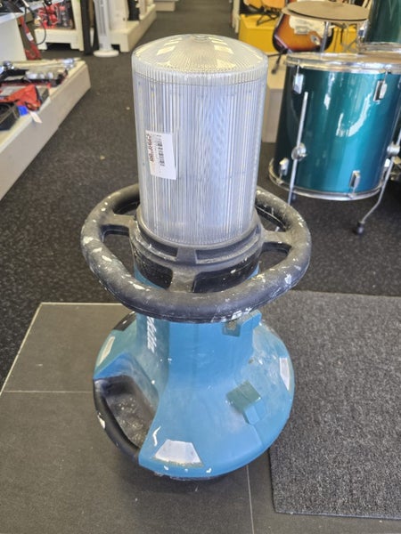 Makita Cordless Area Worklight DML810 Carousel 5