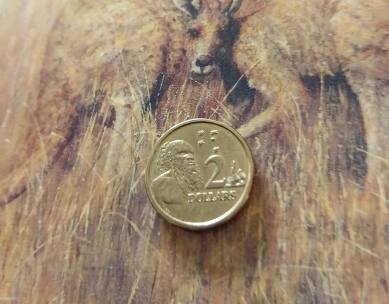 1988 Australian $2 coin ,Aboriginal Australian Elder,with southern cross Carousel 1