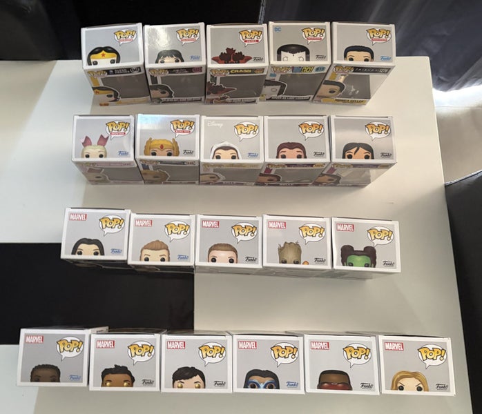 Funko Pop! Wonder Woman #08 – DC Superheroes – Classic Carousel 2