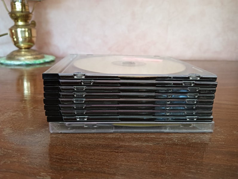 8 x imation DVD-RW and 1 x Traxdata CD-RW Carousel 4