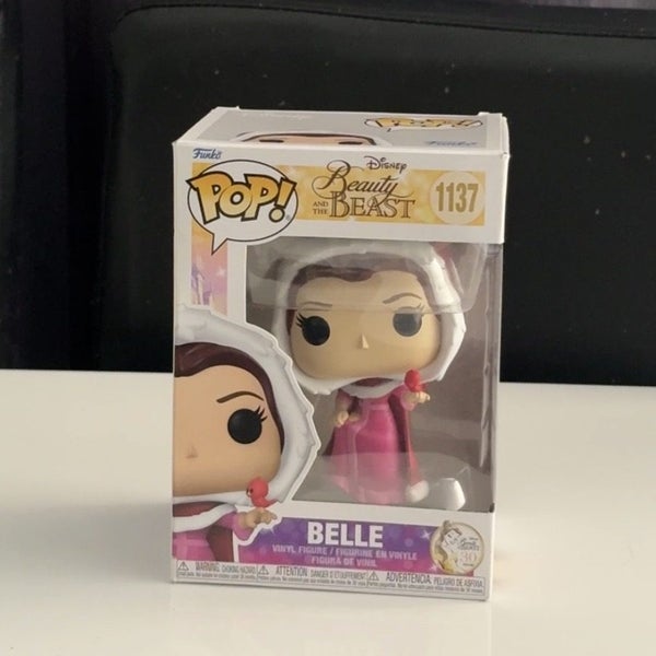 Funko Pop! Belle #1137 – Beauty and the Beast Disney Carousel 1