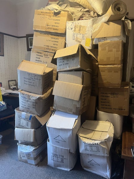 BULK EVENT & PARTY STOCK CLEARANCE Carousel 2