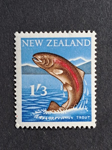 1960 1/3 Trout UHM Carousel 1