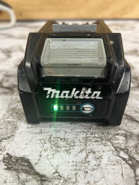 Makita 40V 4.0ah Battery BL4040 Carousel 6