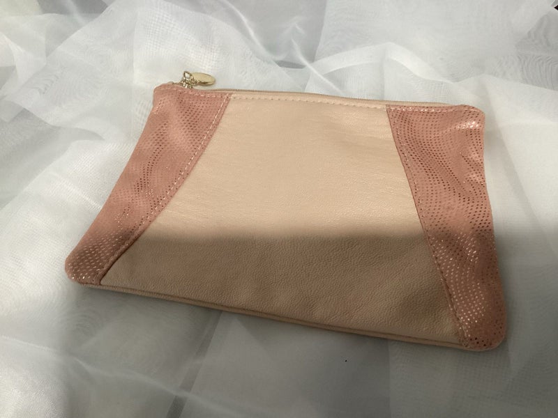 Retro pink zip purse French label Carousel 1