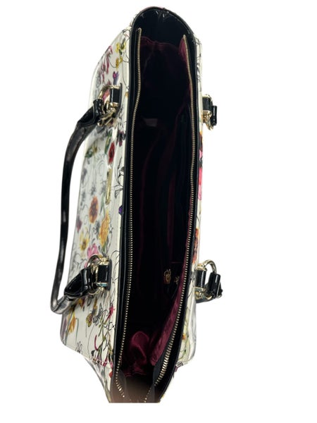 SERENADE HANDBAG Carousel 1