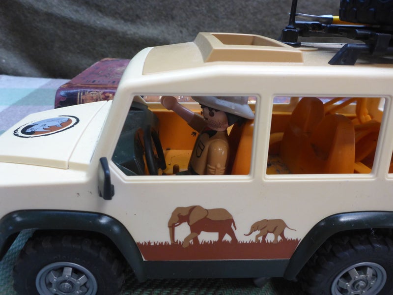 Awesome Old Vintage Playmobil Wild Life Safari Truck Toy Carousel 2