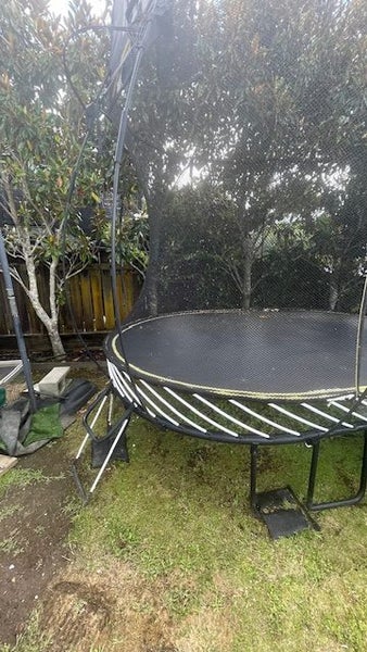 Springfield Trampoline Carousel 1