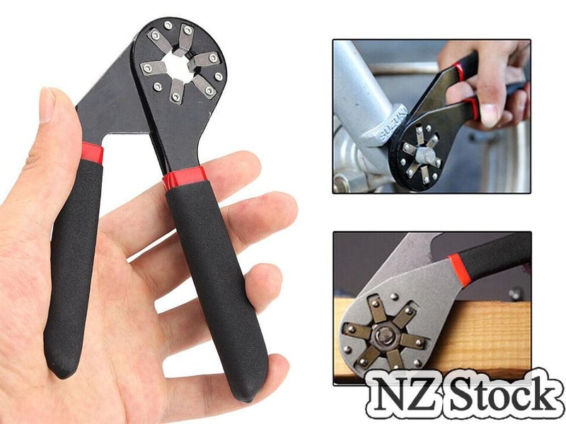 Adjustable Spanner Wrench (Auckland Stock) Carousel 1