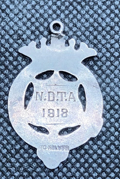 #43 British NZ STG SILVER Fob 1918 Medal Carousel 2
