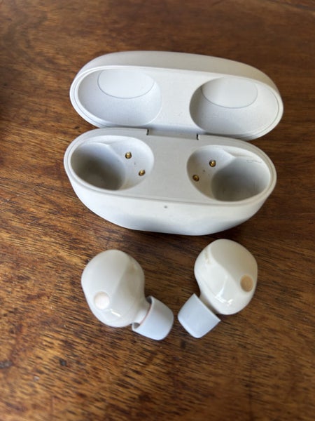 Sony WF 1000 XM5 Earbuds Carousel 1