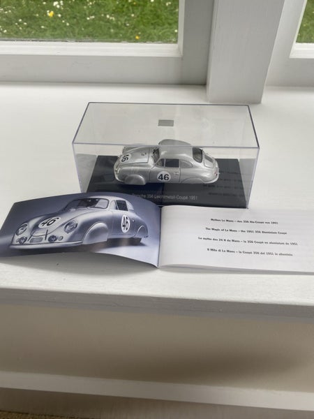 Porsche “Le Mans” Series Models Carousel 20