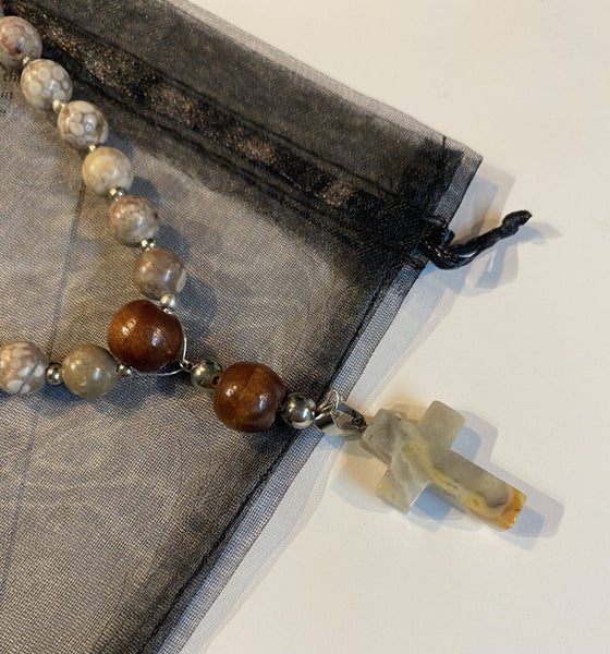 ANGLICAN PRAYER BEADS -GREY/WOODEN STONES Carousel 2