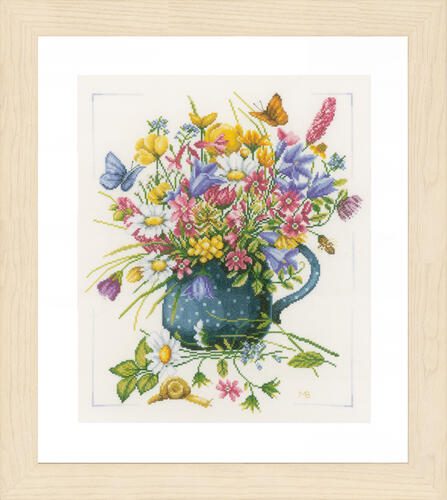Lanarte Cross Stitch Kit - Flowers in vase Carousel 1