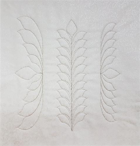 Westalee Design Feathered Leaf Low Shank Carousel 2