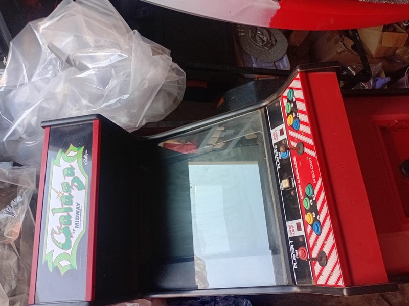 Galaga arcade machine full size not working Carousel 1