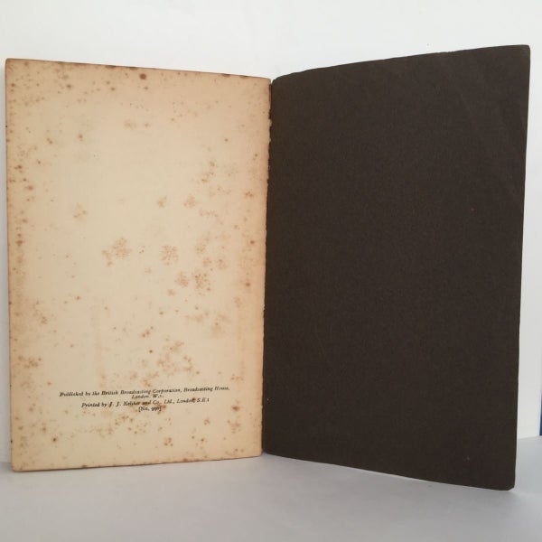 BROADCAST ENGLISH: 4 Books I, II, IV, V by A. Lloyd James 1934 to 1936 Carousel 19