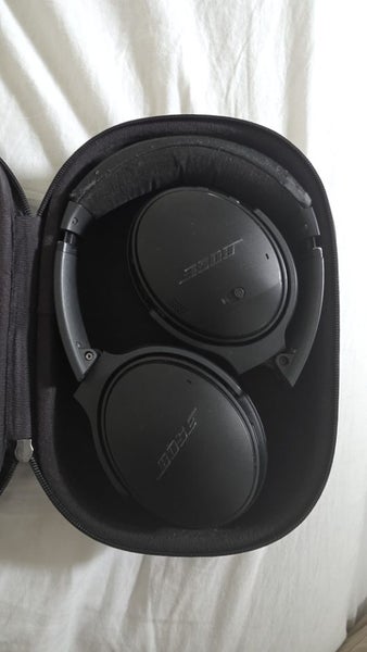 Bose QuietComfort 35 II Wireless Headphones Carousel 6