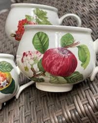 Vintage Portmerion "Romantic" footed teacups & Saucers - SIX Carousel 1