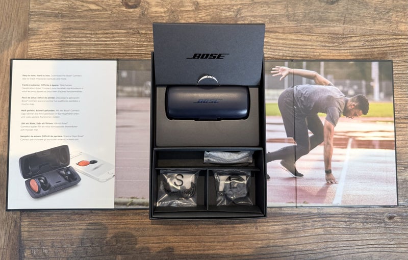 Almost new Bose Soundsport Free Wireless Headphones Carousel 2