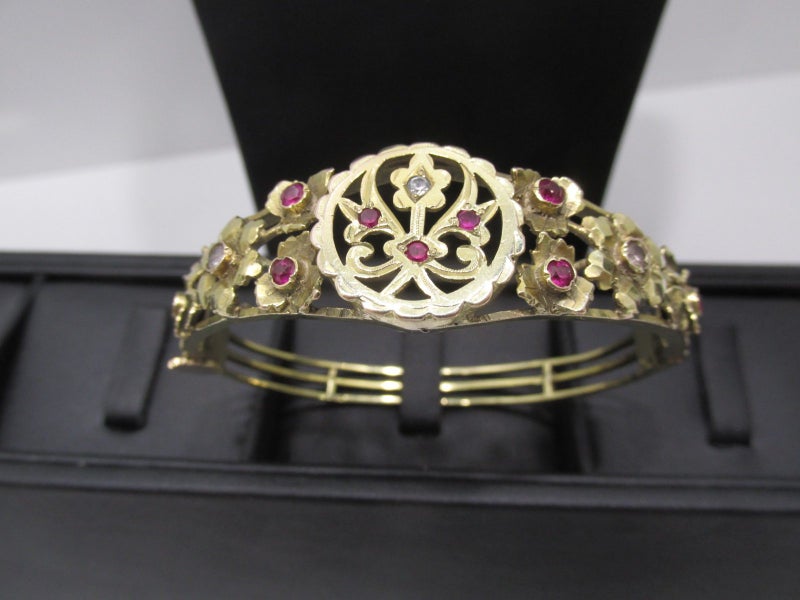 Antique Bracelet Victorian to 1920s Carousel 1