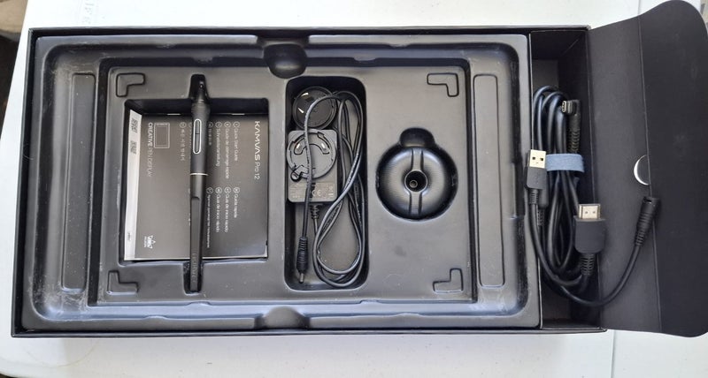 Wacom cintiq 16 and huion kamvas pro 12 drawing tablets Carousel 11