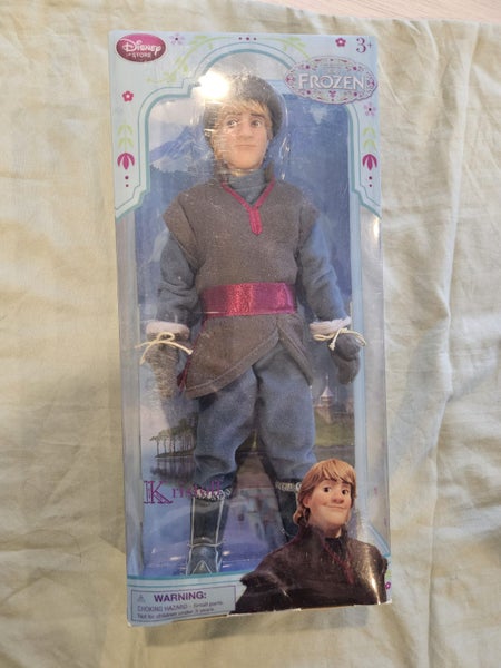 Disney Sven Doll: Disney Store Carousel 1