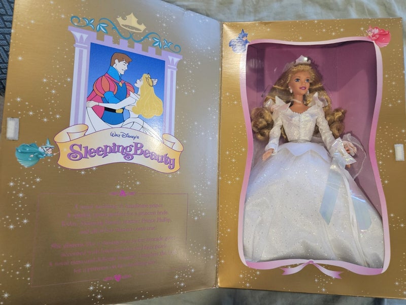 Vintage Disney Sleeping Beauty Wedding Doll Carousel 1