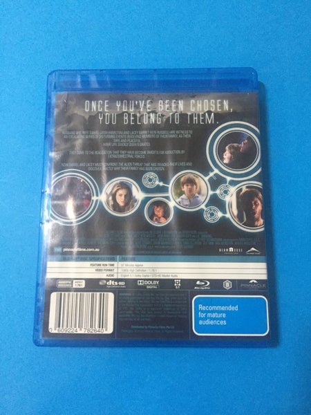 Dark Skies (Blu-Ray) Carousel 2