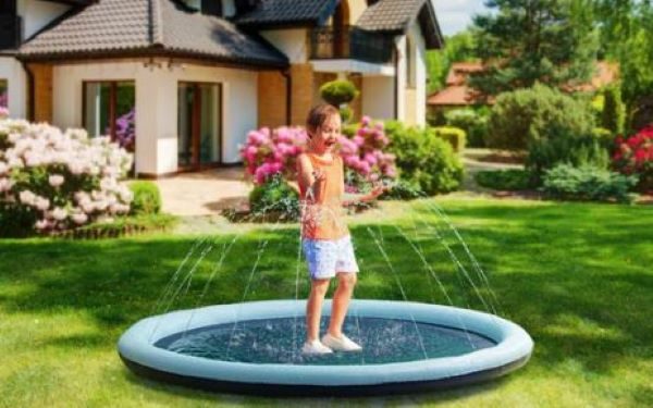 Pawever Pets Sprinkler Mat Large Carousel 4