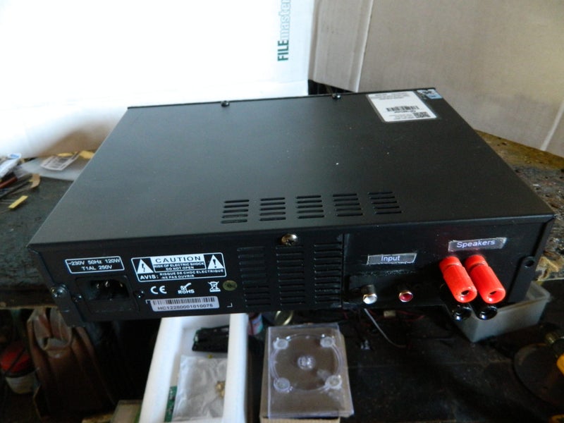 Bookshelf size 50 Watt RMS / channel Amplifier Carousel 2