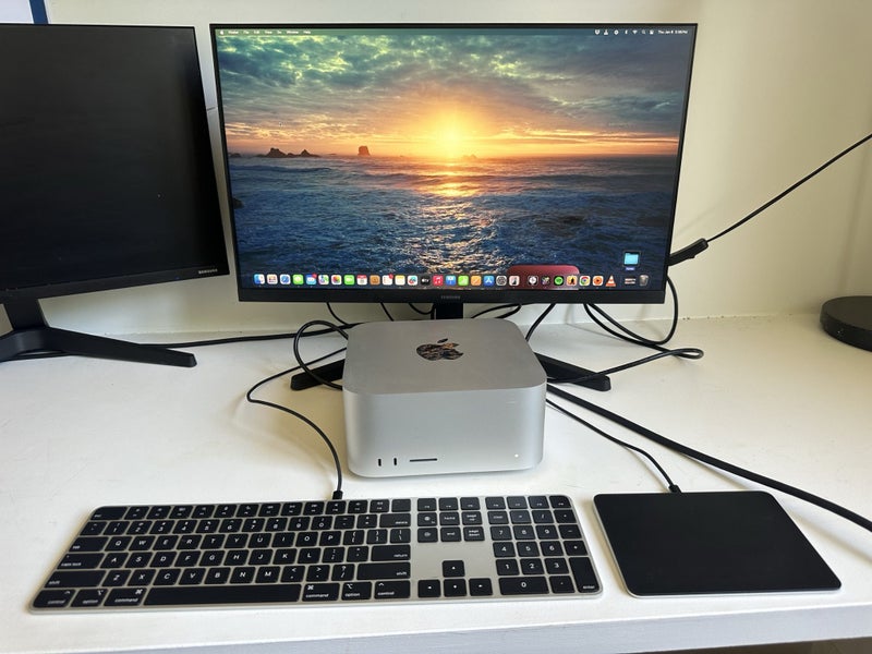 Apple Mac Studio M2 Max! 1TB + 64GB + all peripherals Carousel 1