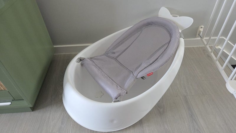 Skip Hop - 3 stage bath with sling Carousel 1