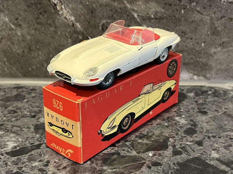 TEKNO 926 JAGUAR E-TYPE. Made in DENMARK. 1/43 #138 Carousel 1