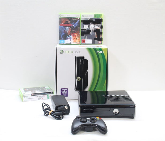 250GB Xbox 360, Controller & 6 Games Carousel 1