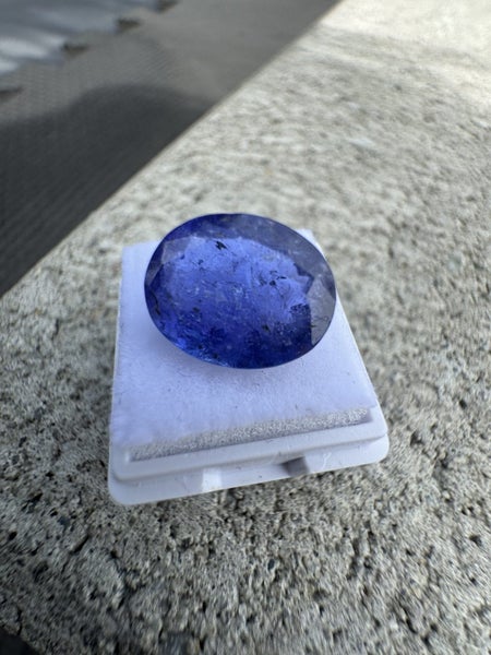$1 Res Tanzanite 3.7ct Carousel 1